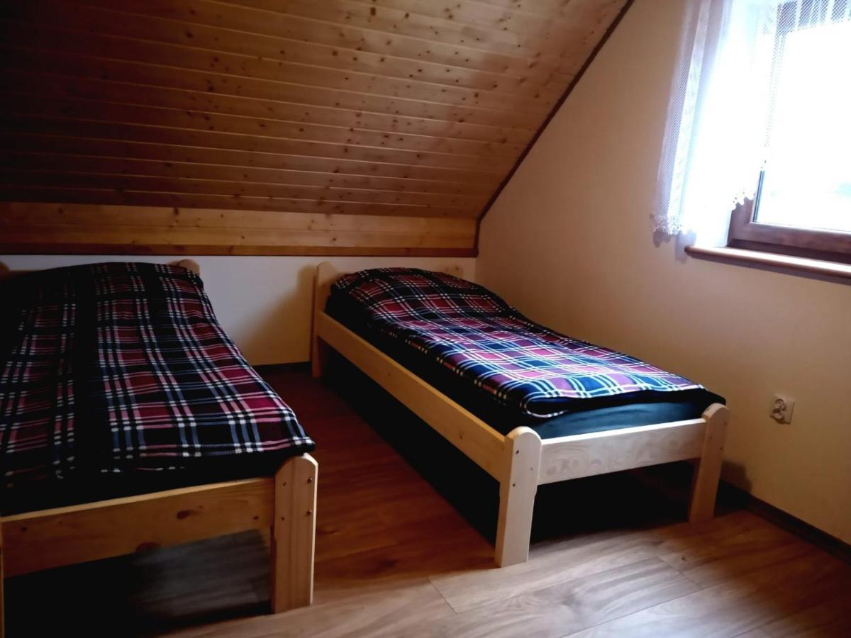 Domki W Bieszczadzkiej Dolinie Ustrzyki Dolne Buitenkant foto
