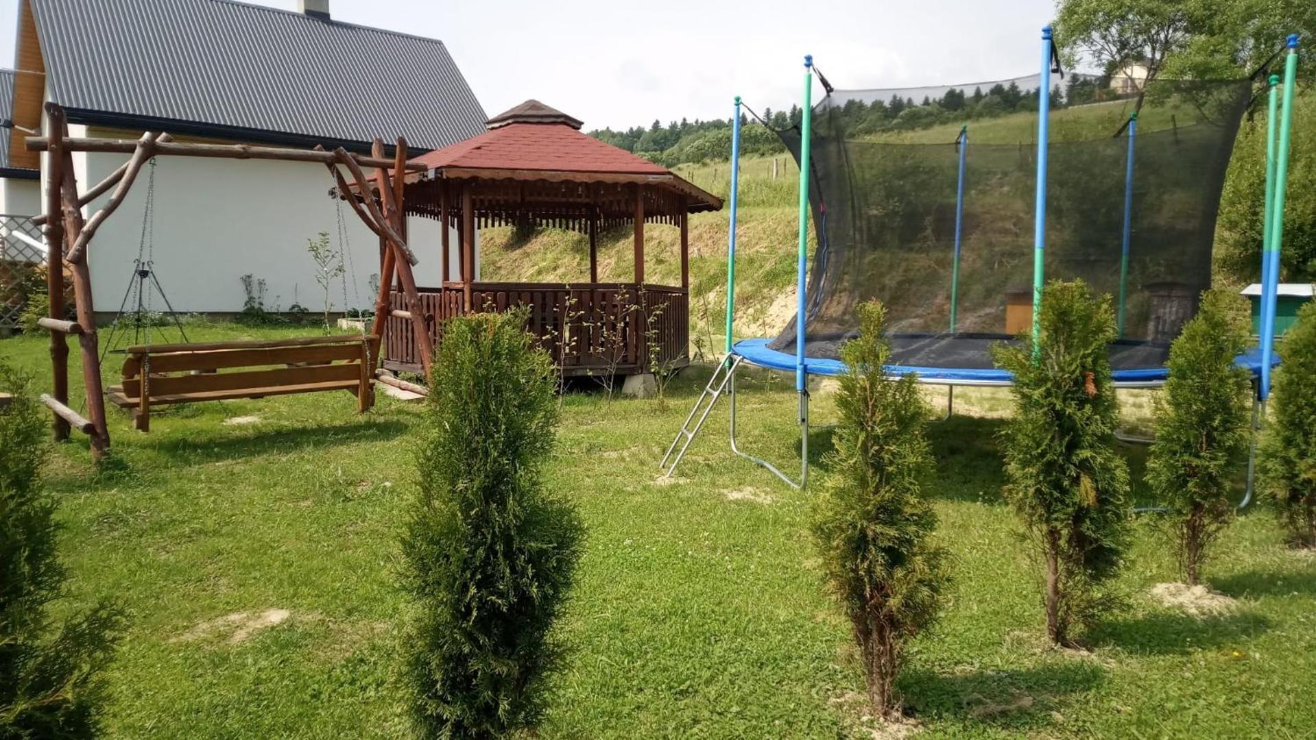 Domki W Bieszczadzkiej Dolinie Ustrzyki Dolne Buitenkant foto